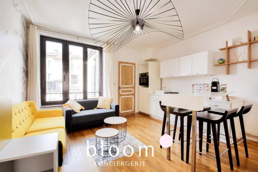 Superbe Appartement Au Coeur De La Vielle Ville 4 Voyageurs + Garage Нанси Экстерьер фото